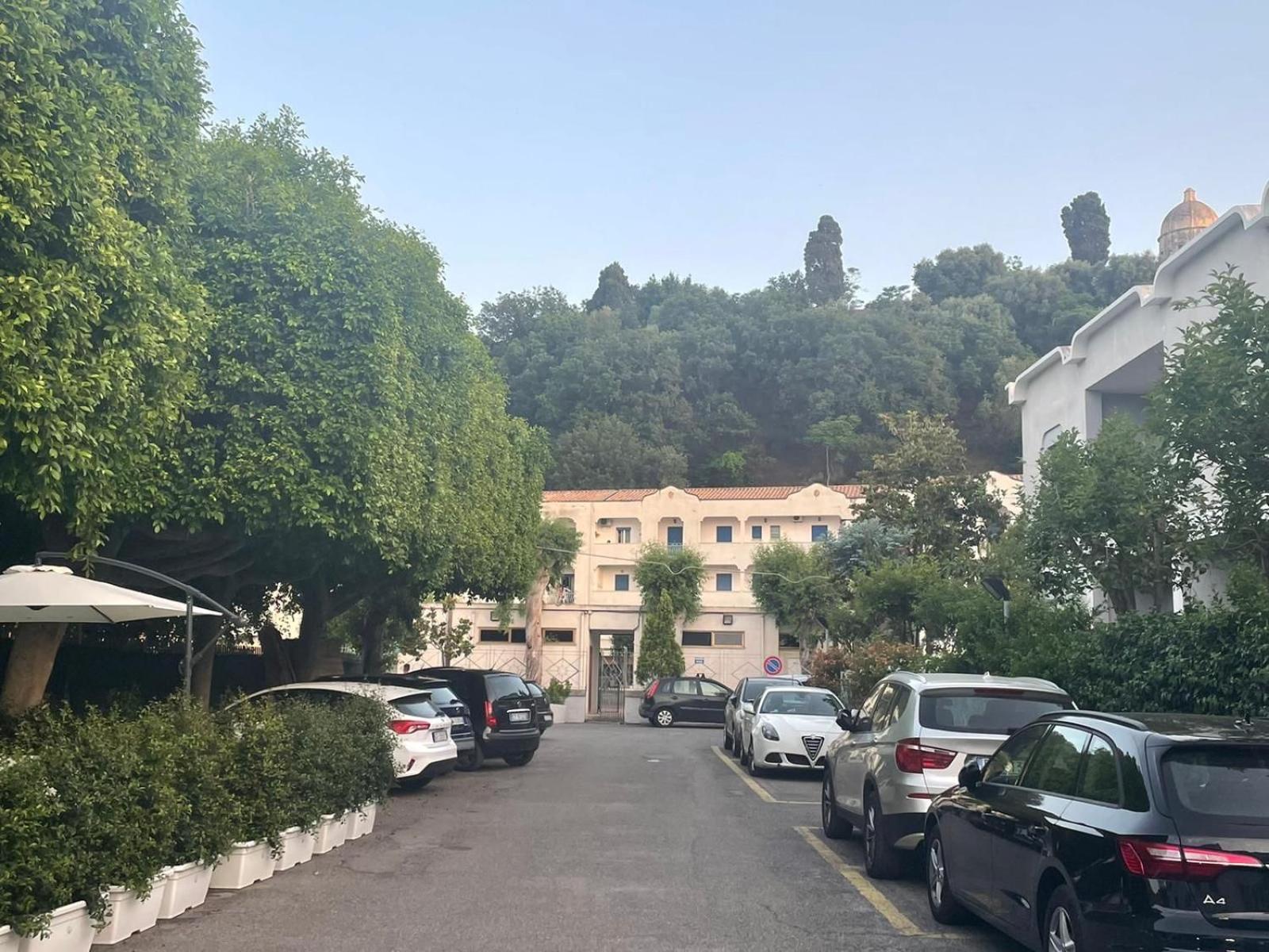 Casa La Pineta Apartman Tropea Kültér fotó